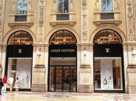 louis vuitton ajaccio|louis vuitton italy stores.